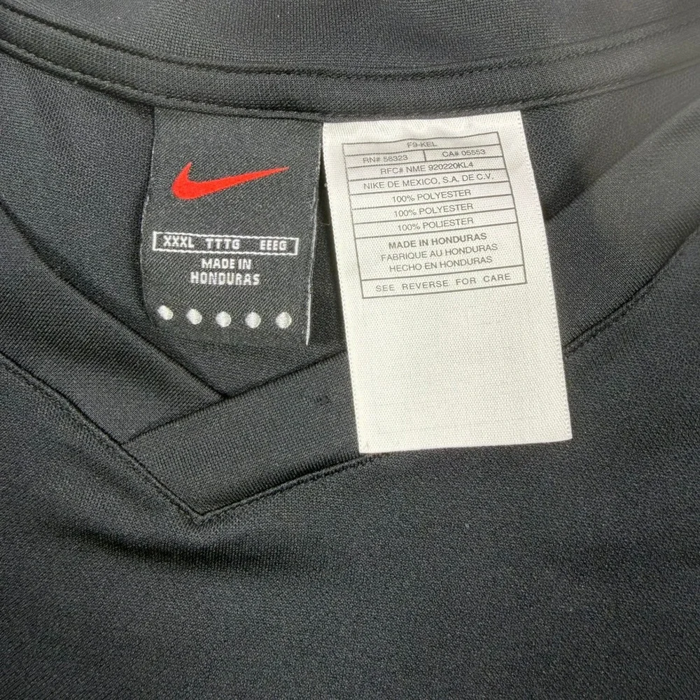 Nike Mens XXXL Black Long Sleeve V-Neck Performance Shirt Polyester
